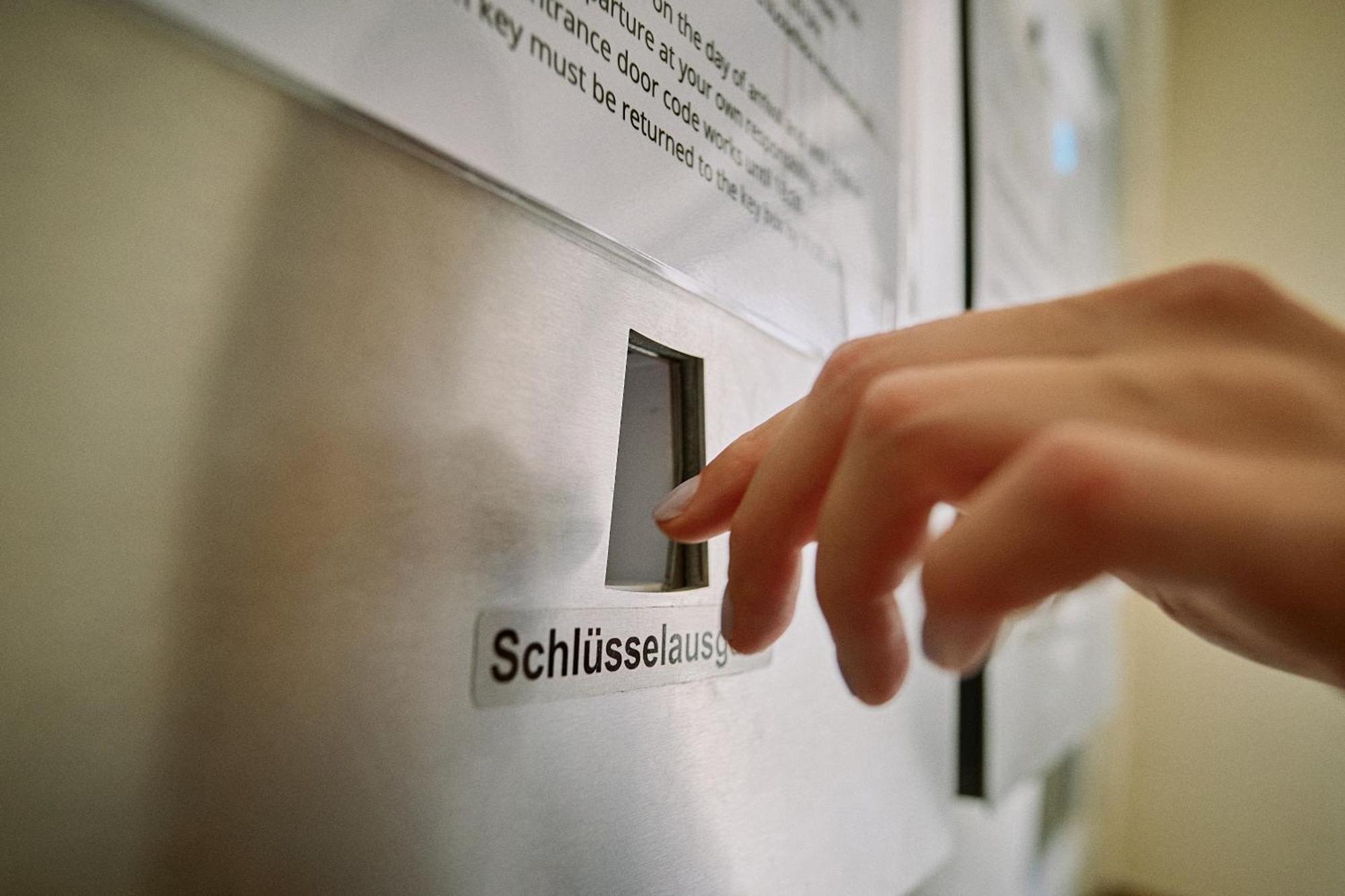 Herdegen - Self Check-in 3*